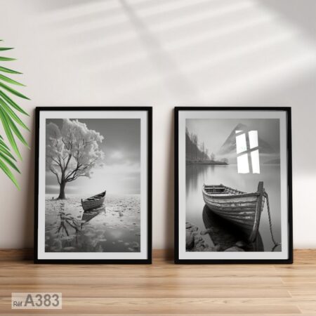 Tableau noir et blanc, bateau flottant au bord de l'eau, avec un arbre majestueux, idéal pour votre déco murale salle moderne au Maroc.