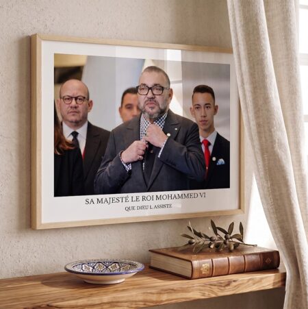 Tableau décoratif bureau : Photo du Roi Mohammed 6 accompagné du Prince Héritier Moulay El Hassan - 2018