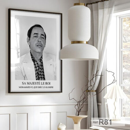 Portrait artistique du défunt Roi Hassan II en noir et blanc : œuvre décorative unique pour décorer bureaux et salles de réunion