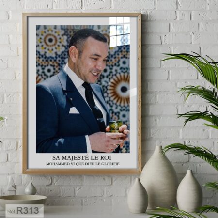 Photo Roi Mohamed 6 & verre du thé, Tableau encadré décoration murale صاحب الجلالة الملك محمد السادس يشرب كأس الشاي مغربي