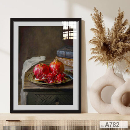 Peinture Nature morte: grenades Fruits rouges Tableau décor murale cuisine & salle à manger - ambiance sombre, Vente à Casablanca - Maroc