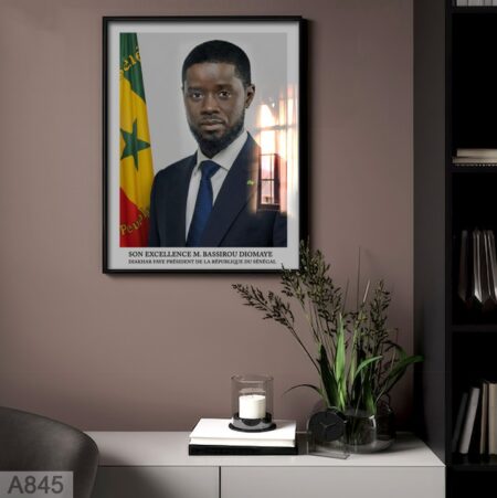 Photo cadre officiel president sénégalais bassirou diomaye faye, Tableau décor bureau