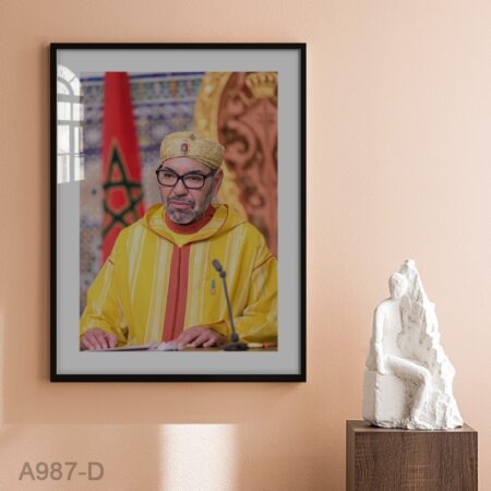 Tableau- Portrait Roi Mohamed 6 avec Djellaba traditionnel صورة الملك محمد السادس بالجلباب التقليدي